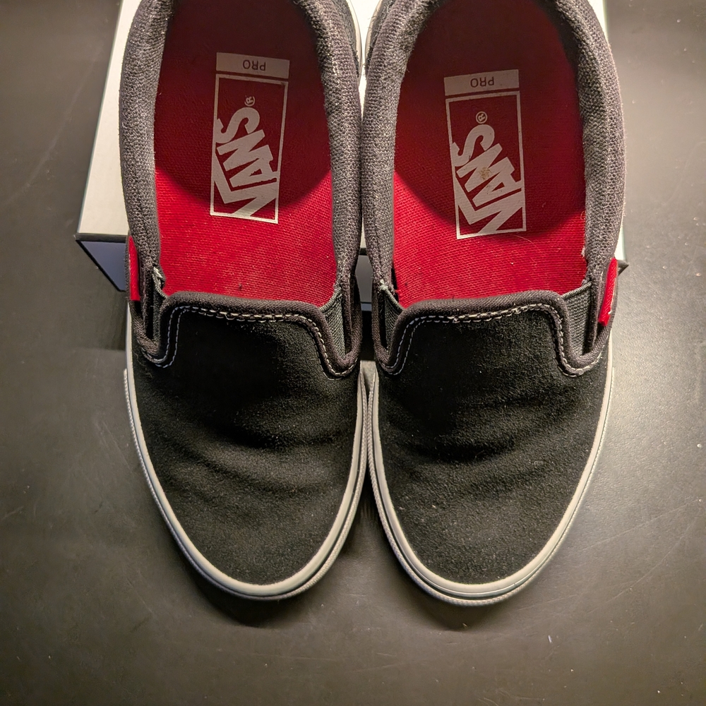 VANS Classic BLK SUEDE Skater | Women's US 6 - Picture 4 of 5